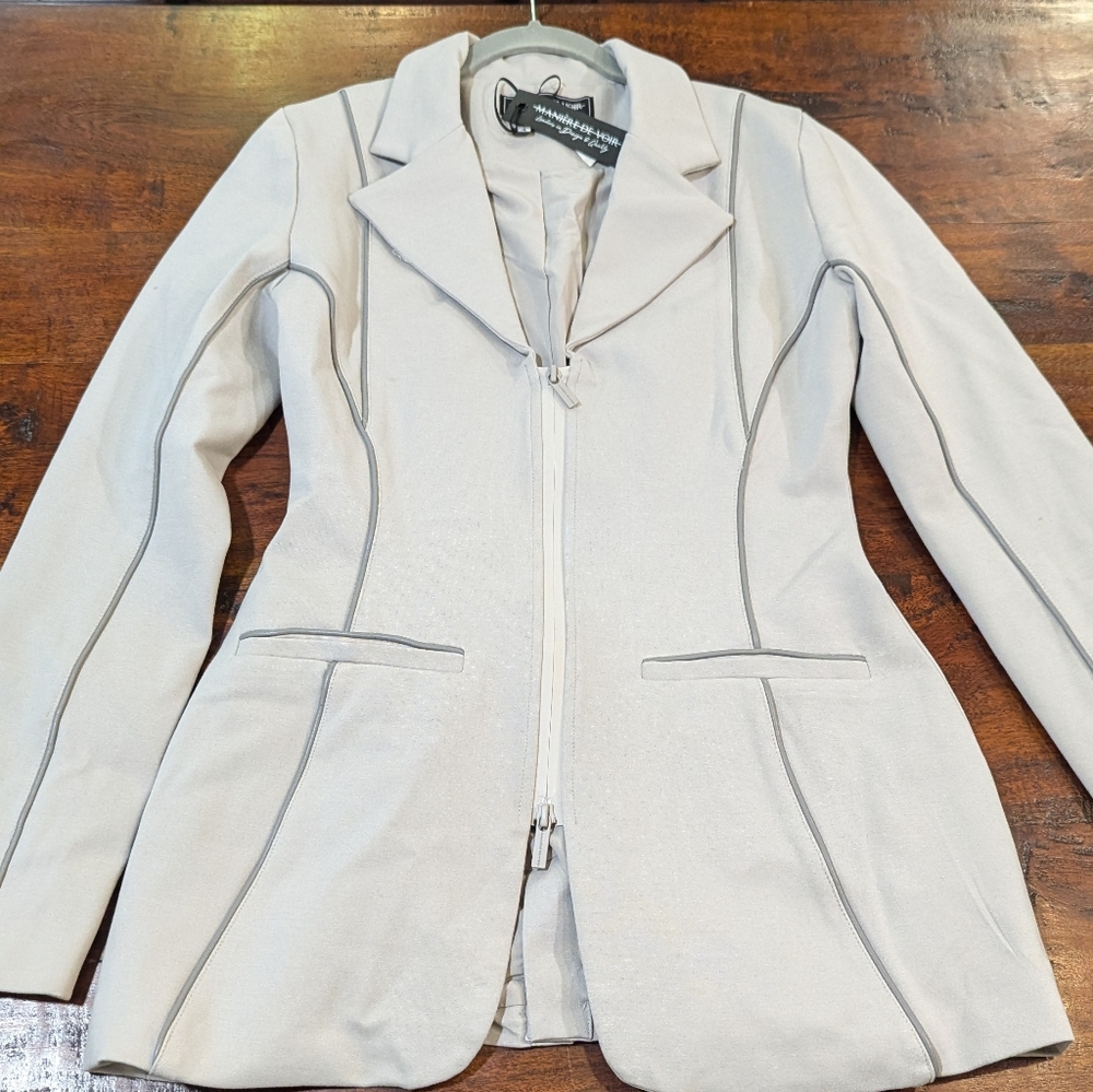 Women's Cream Blazer